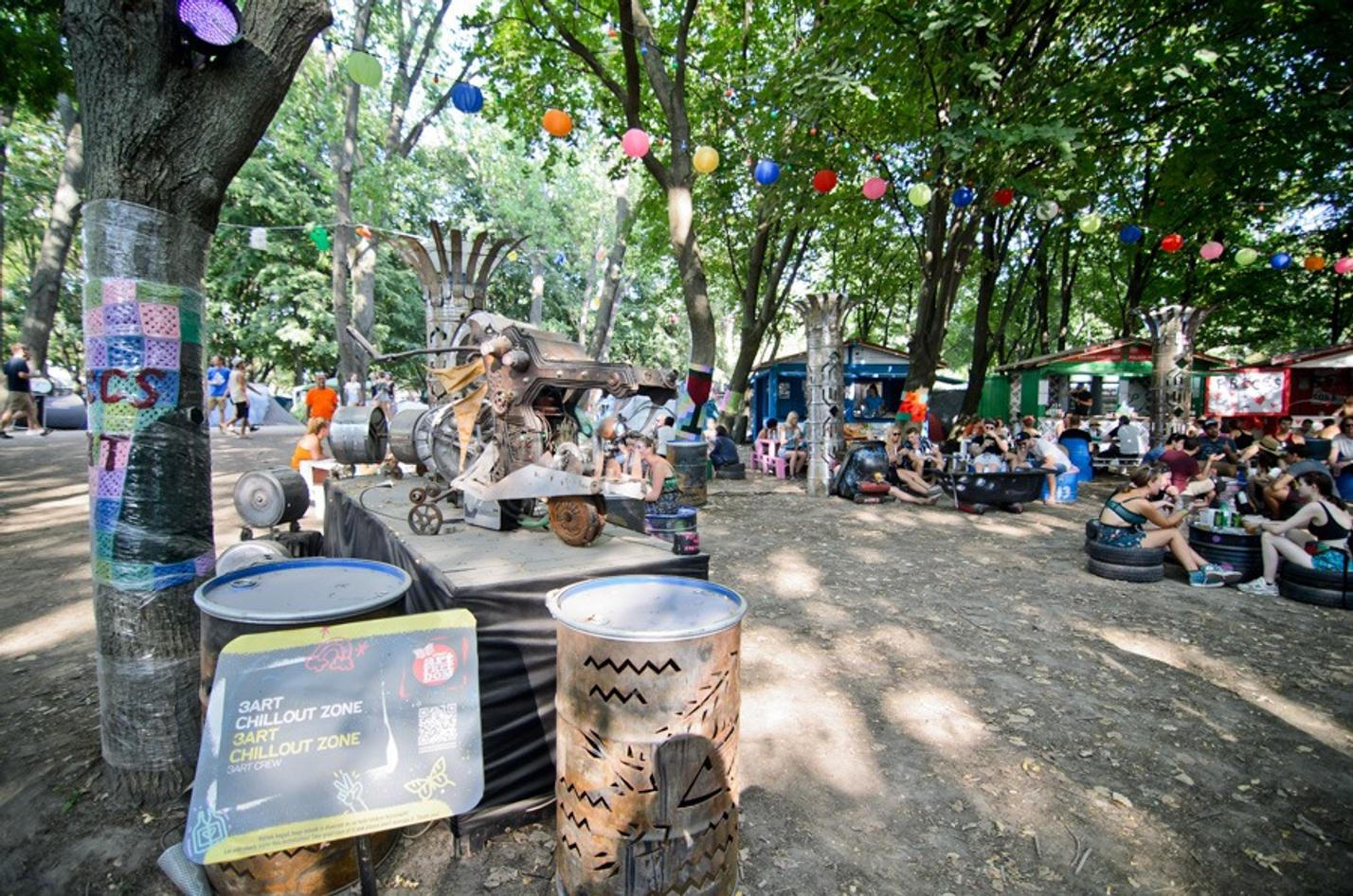 8793 3ART Chill Out Zone