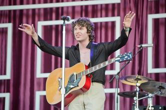 8910 The Kooks