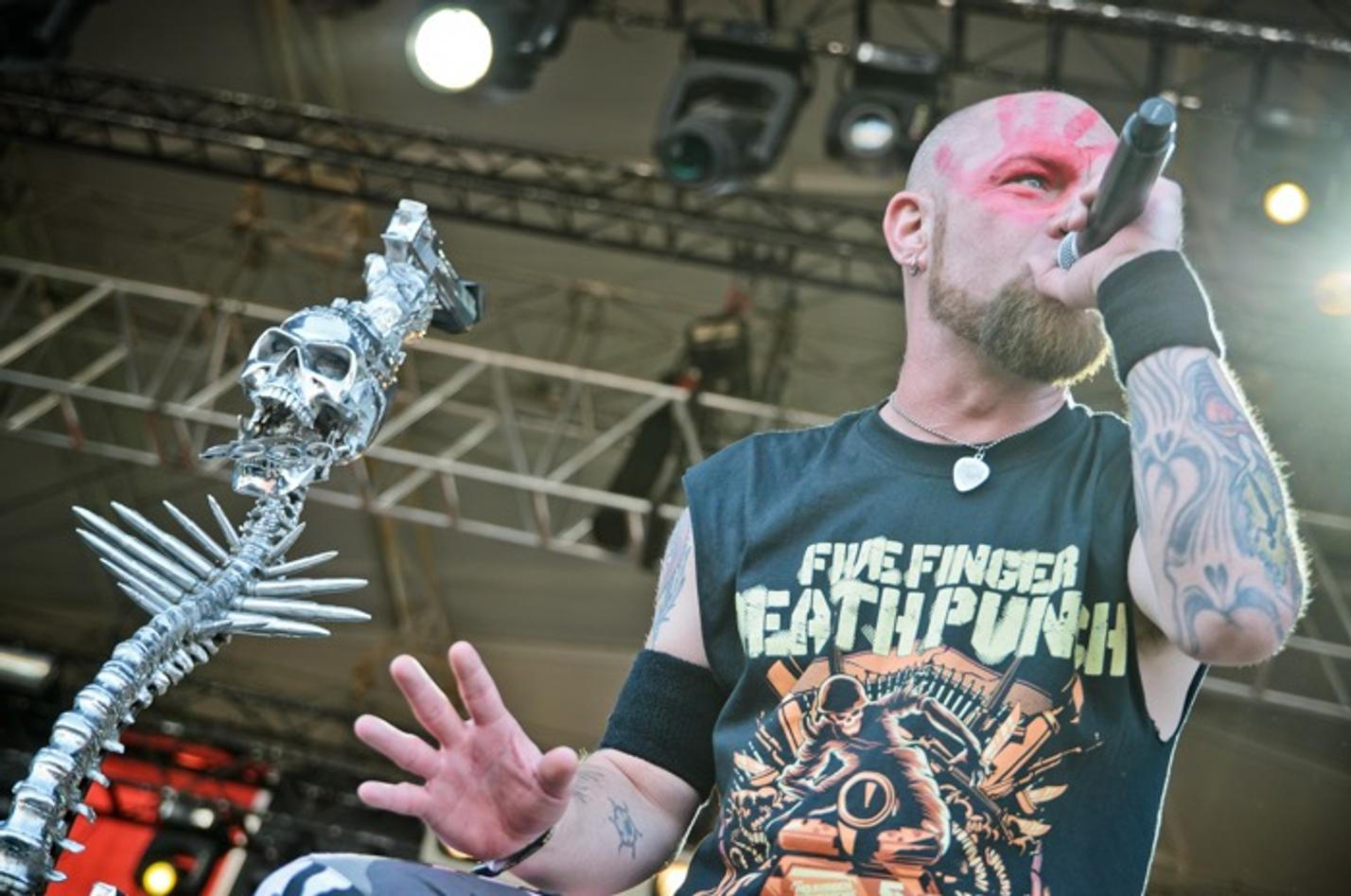0975_five_finger_death_punch
