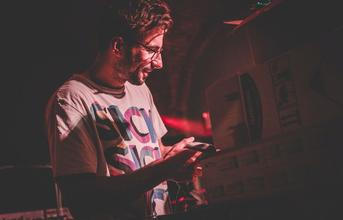 Barcode DJs-2