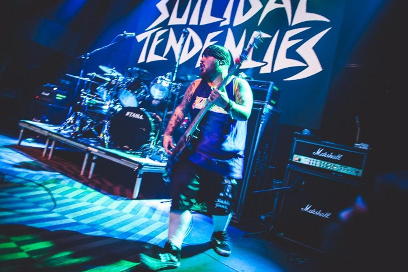 suicidal tendencies-9696