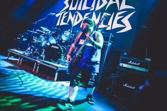suicidal tendencies-9696