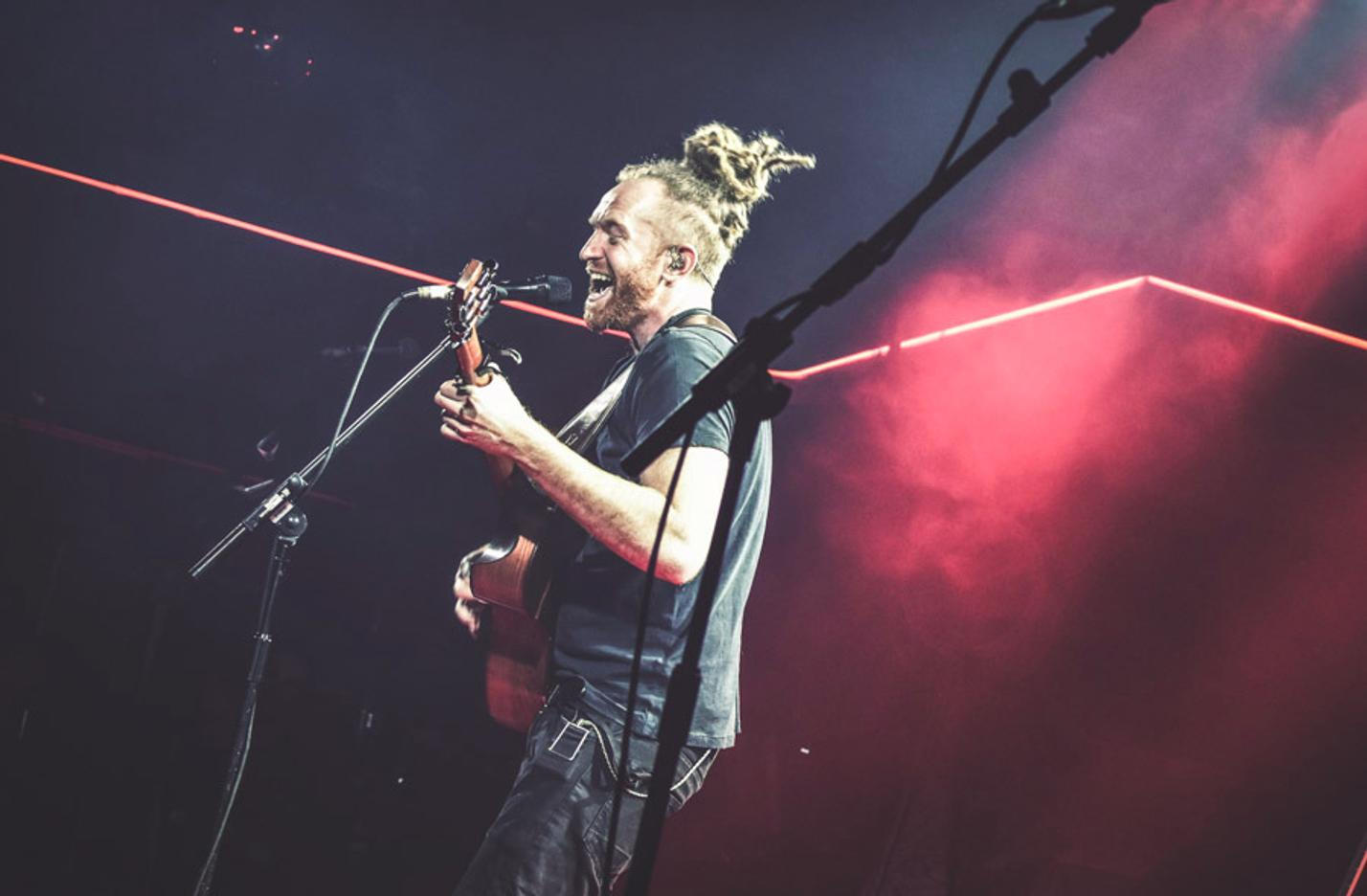 Newton Faulkner 3