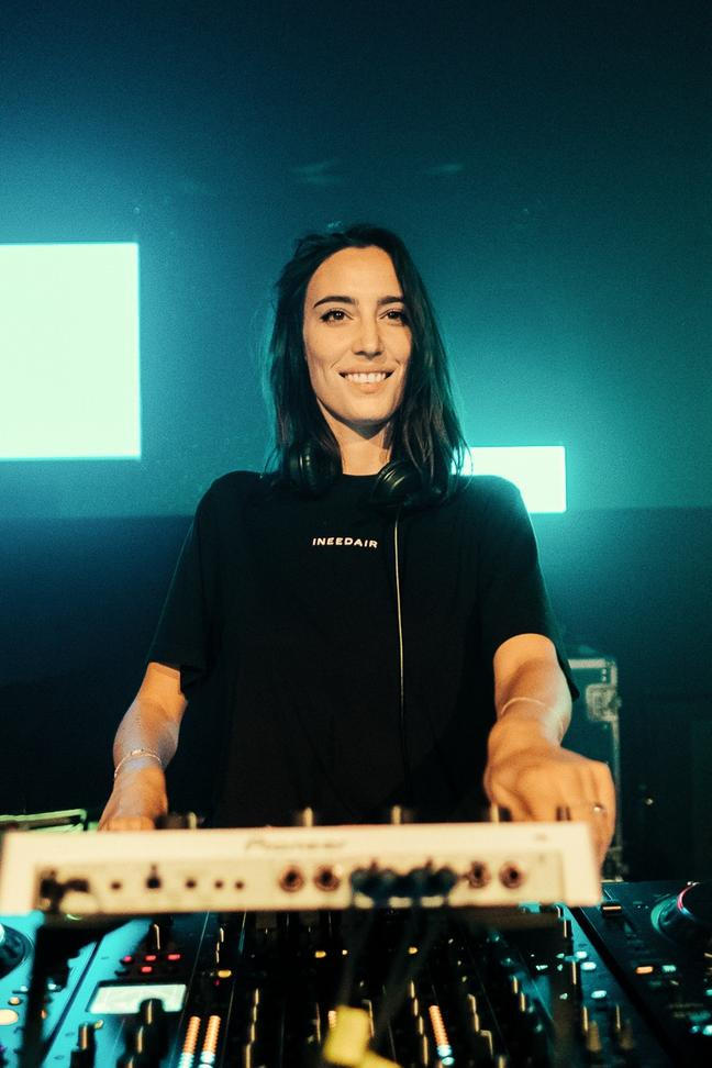 01_Amelie Lens