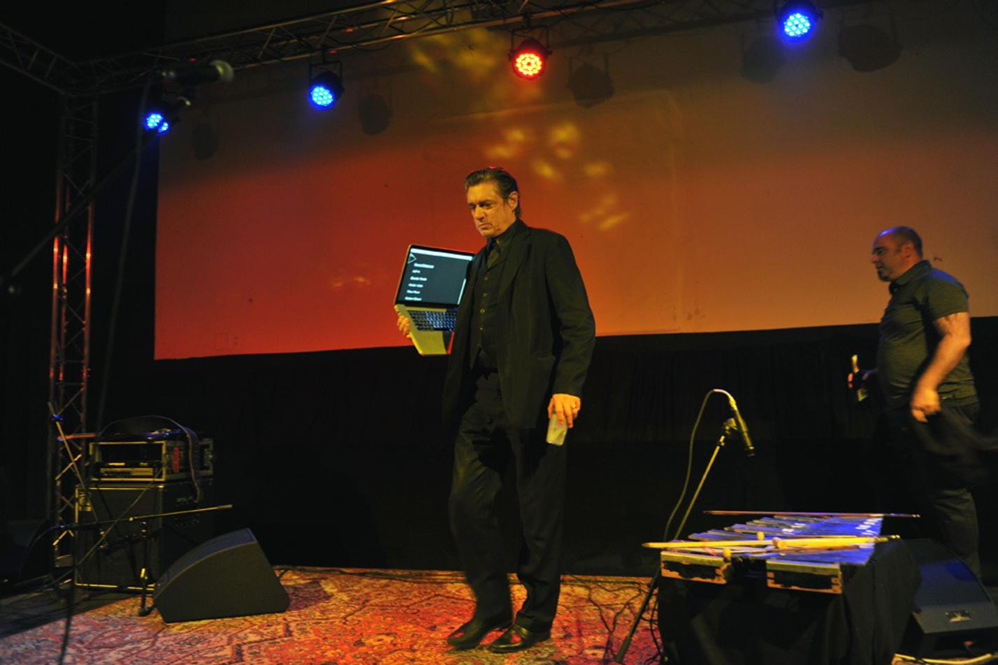 09Blixa (1)