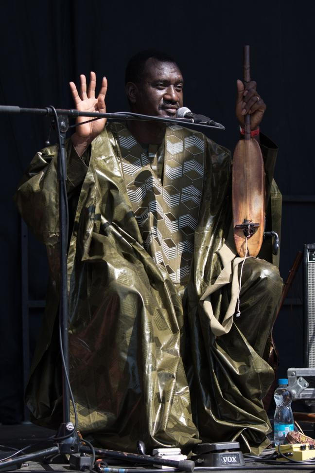 Bassekou Kouyate & Amy Sacko