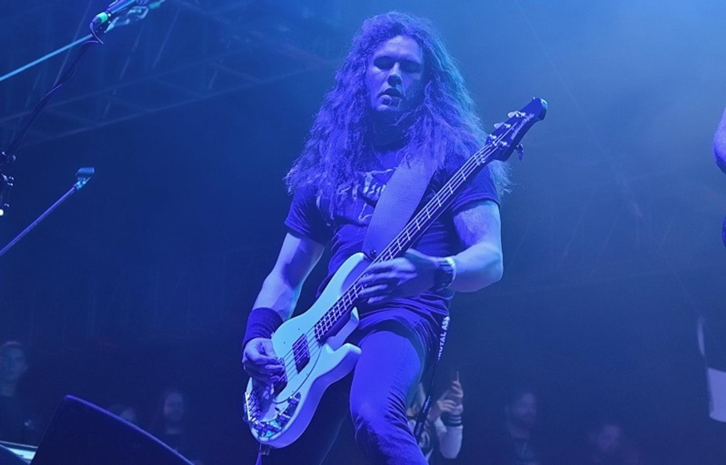 062_Unearth