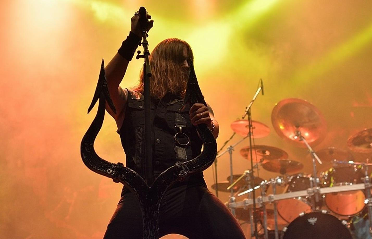 046_Satyricon