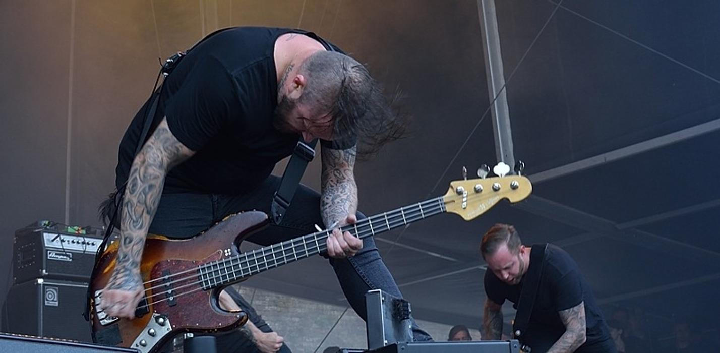 034_Raised Fist