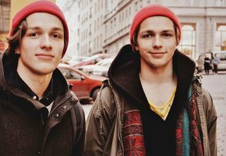 2 Carnival Youth