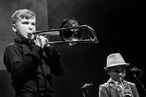 001_Jazzinec