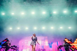 28_CHVRCHES