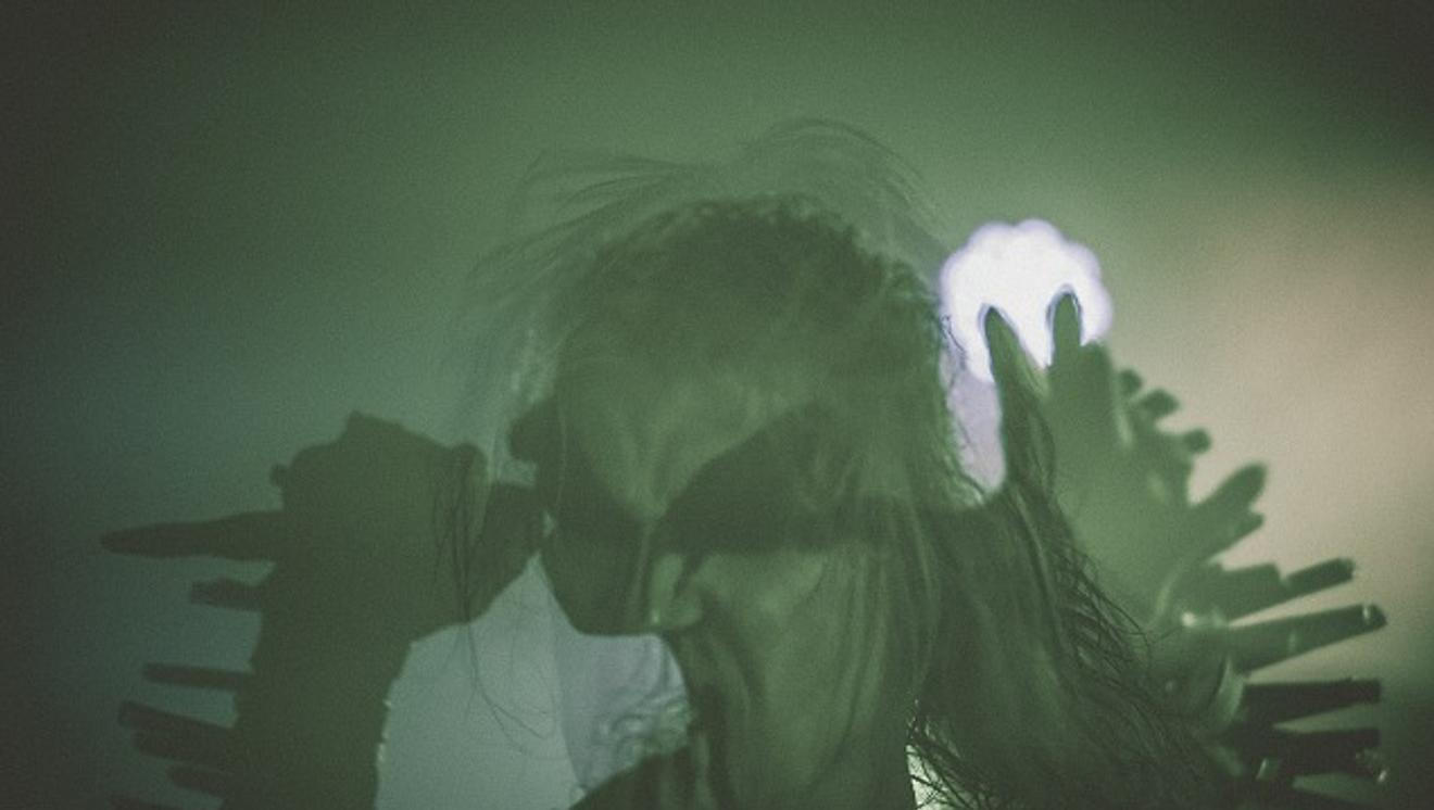 fullmoonzine.cz