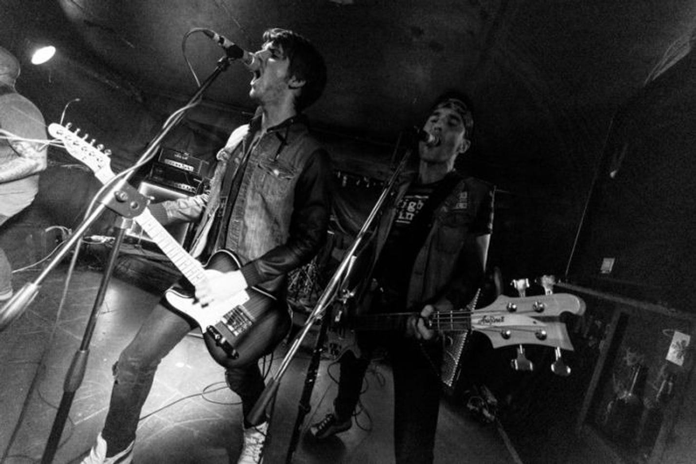 mike0_FM150417-2