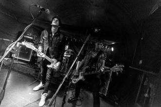 mike0_FM150417-3