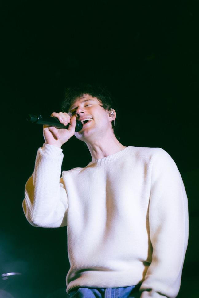 Alec Benjamin (3)