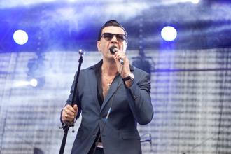 Colours of Ostrava 2015 Black Strobe 1