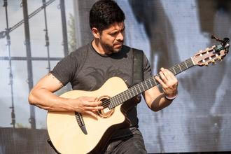Colours of Ostrava 2015 Rodrigo y Gabriela 3