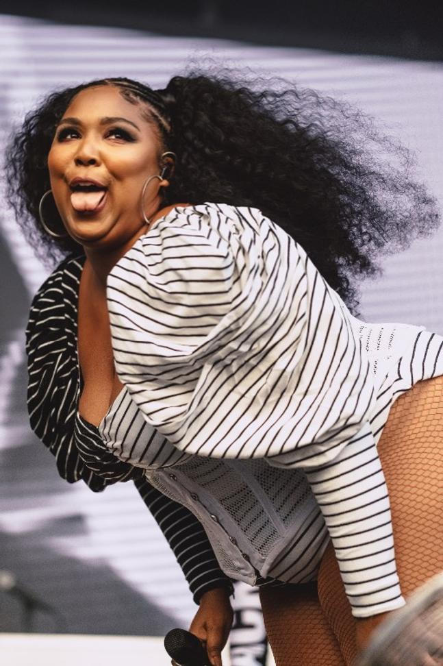LIZZO5