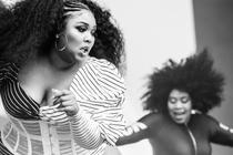 LIZZO2