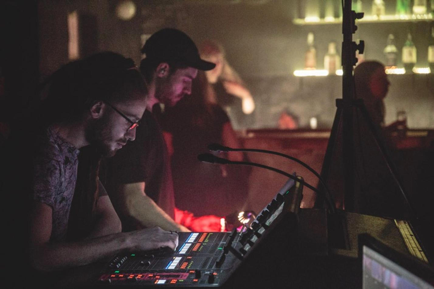 Rado Wave Live Session