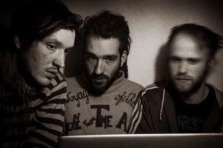 fullmoonzine.cz