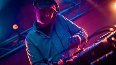 DJ Mike Corner (2)