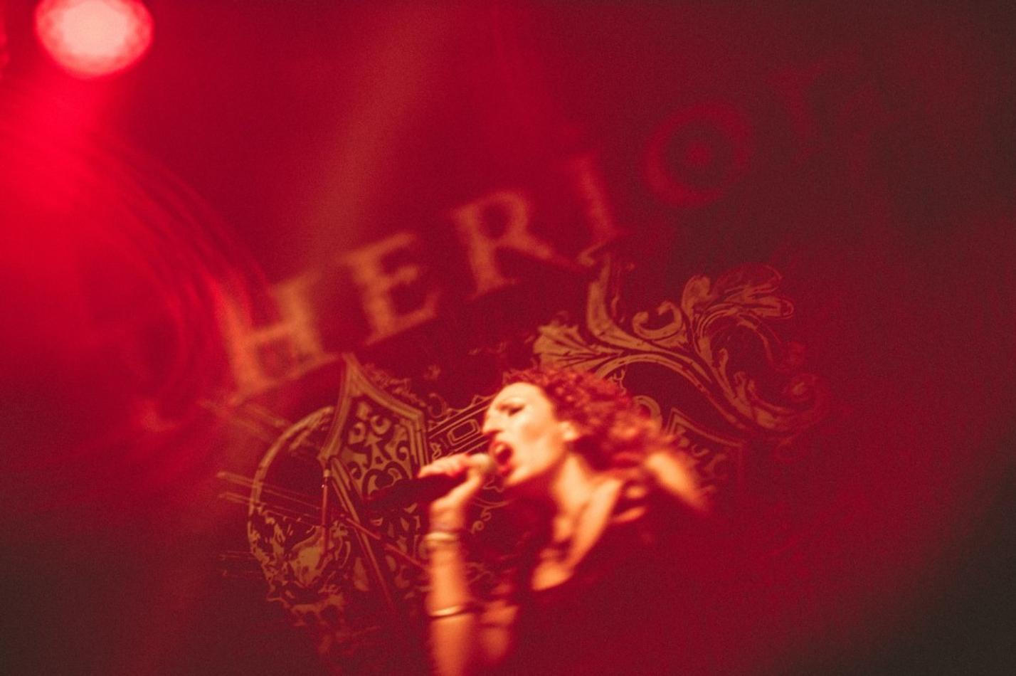 19_THERION