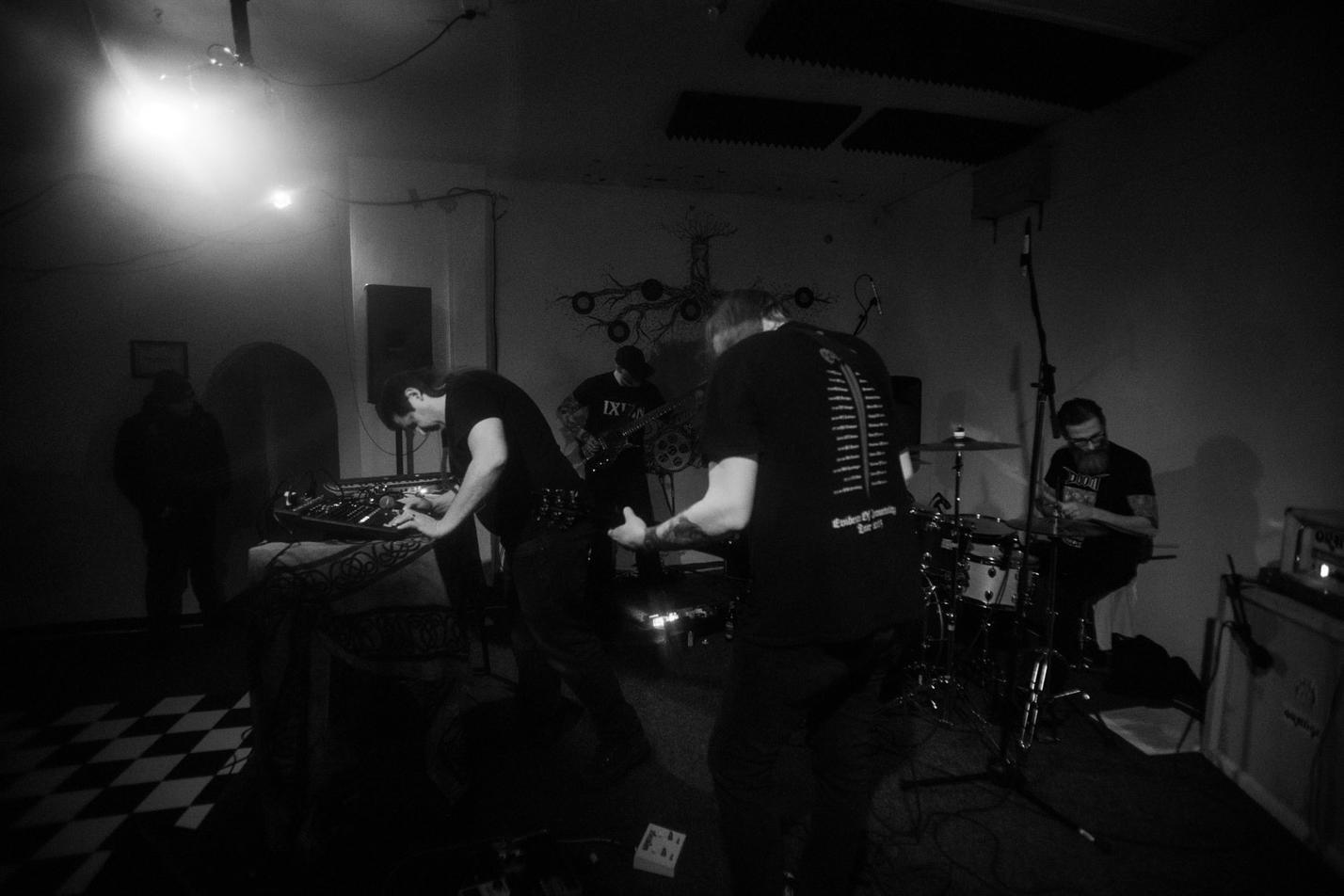 Futile Mourning (4)