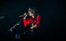 Anna Calvi in concert, Roundhouse, London, UK - 7 Feb 2019 - 6394