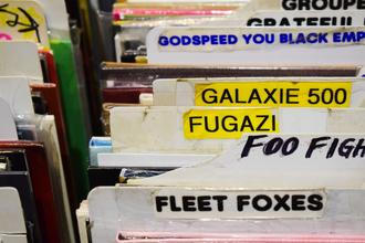 Earwax, Williamsburg 2