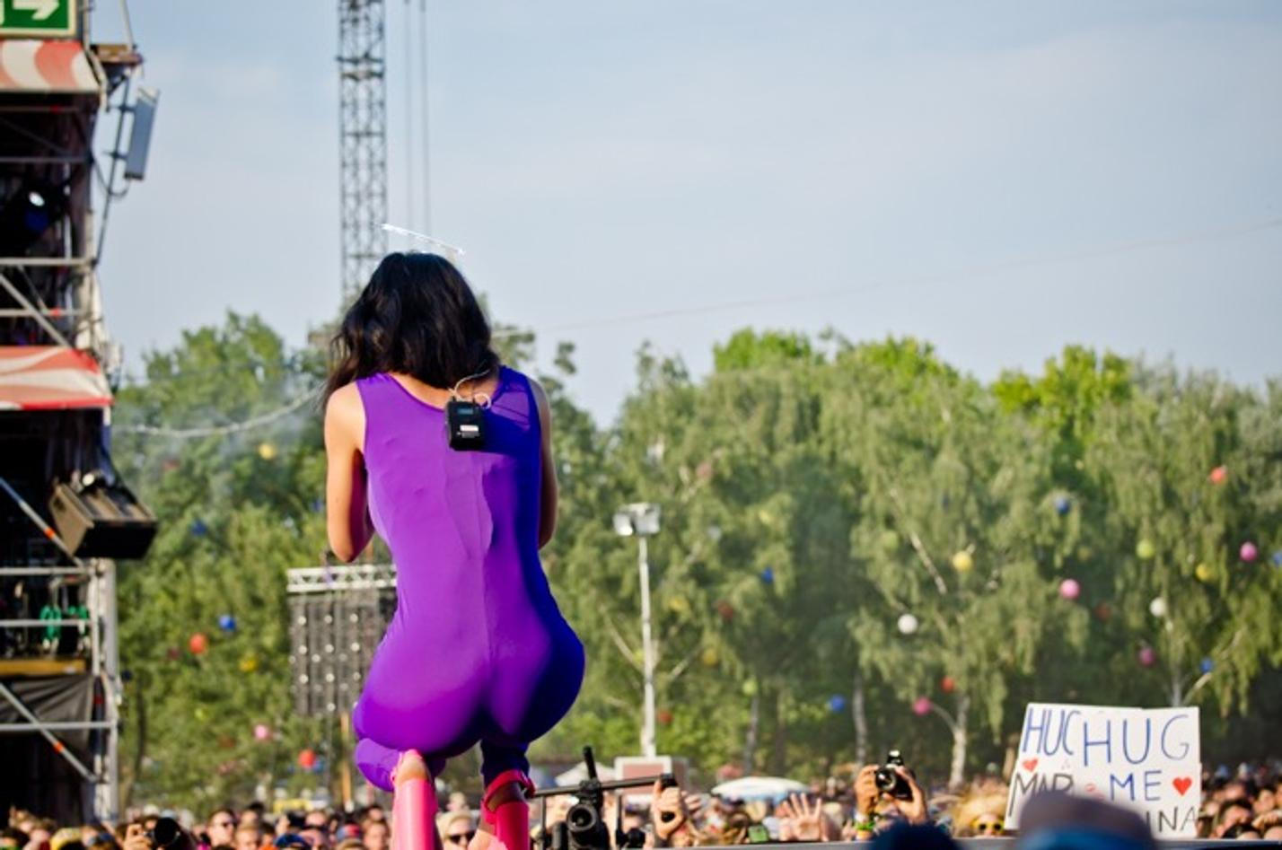 9233_marina_and_the_diamonds