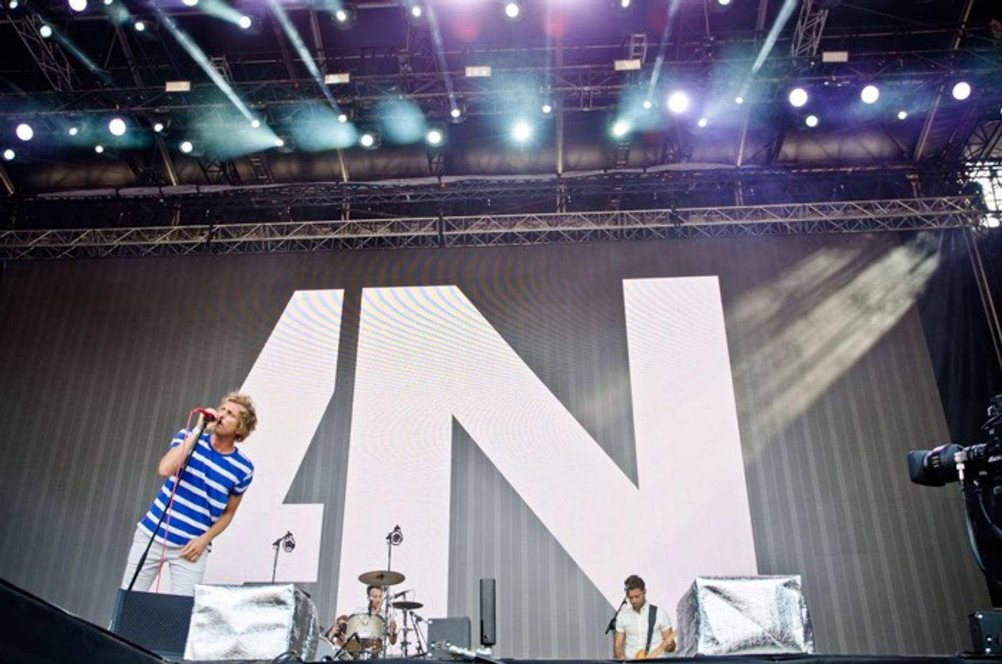 9141_awolnation