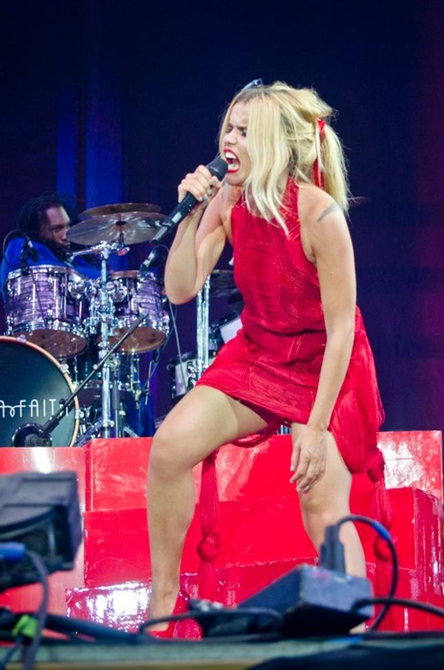 0228_paloma_faith