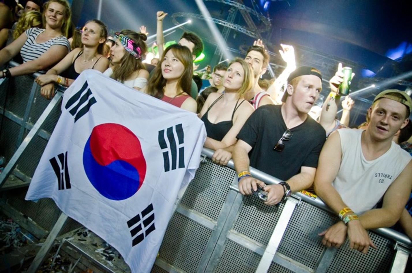 0346_fans