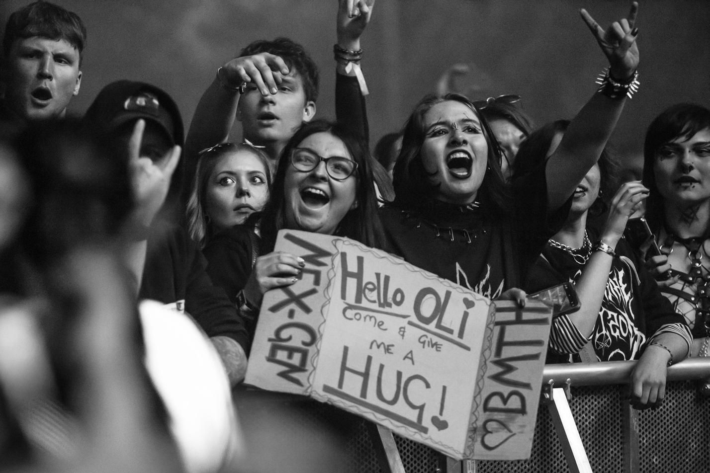 Fans 8