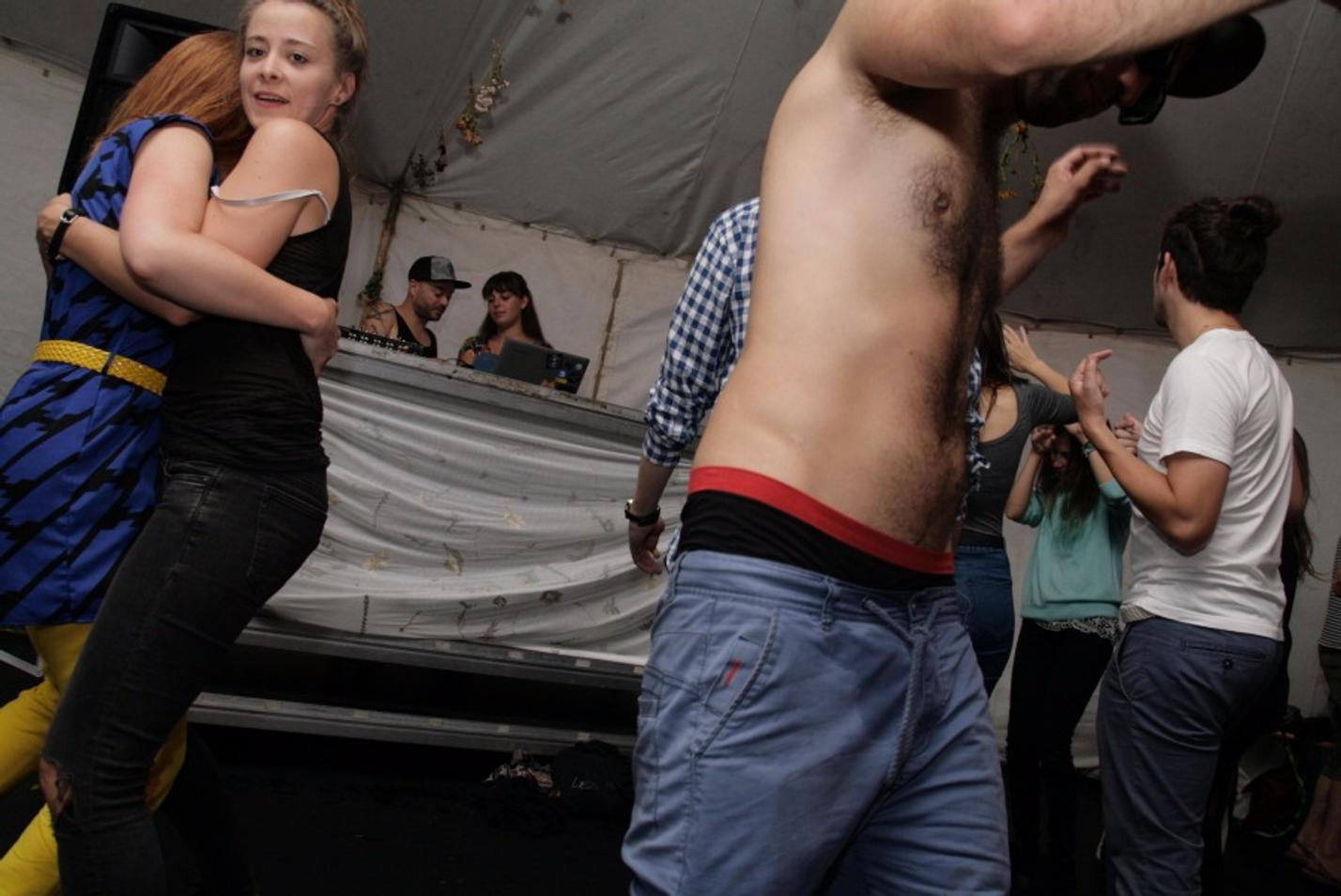 07-lfs-party