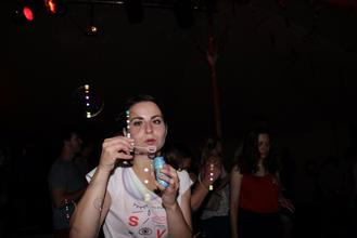 08-lfs-party
