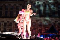 Streetparties, 3 (8)