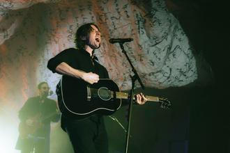 Dean Lewis (5)