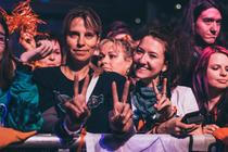 Fans 1 (1)