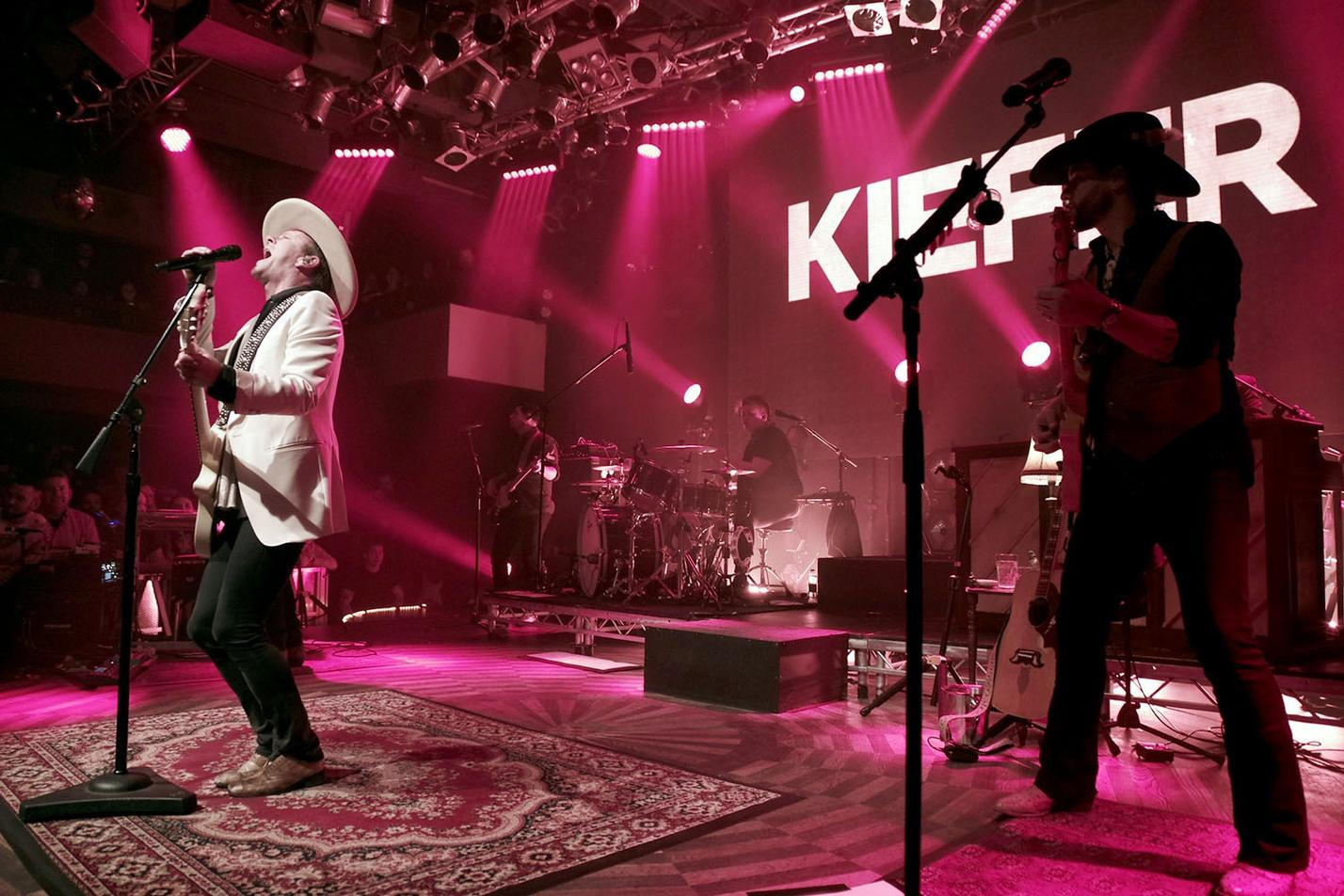 KieferSutherland_1
