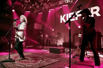 KieferSutherland_1