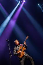Tommy Emmanuel in concert, Royal Festival Hall, London, UK - 3111