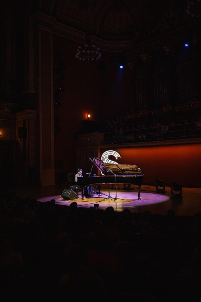 TIGRAN_HAMASYAN_5