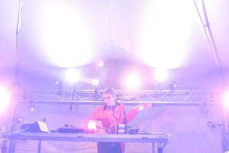 5 Miki Discjockey (1)