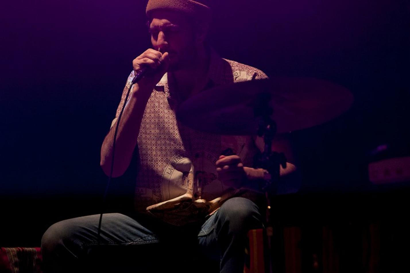 Winston McAnuff & Fixi_11