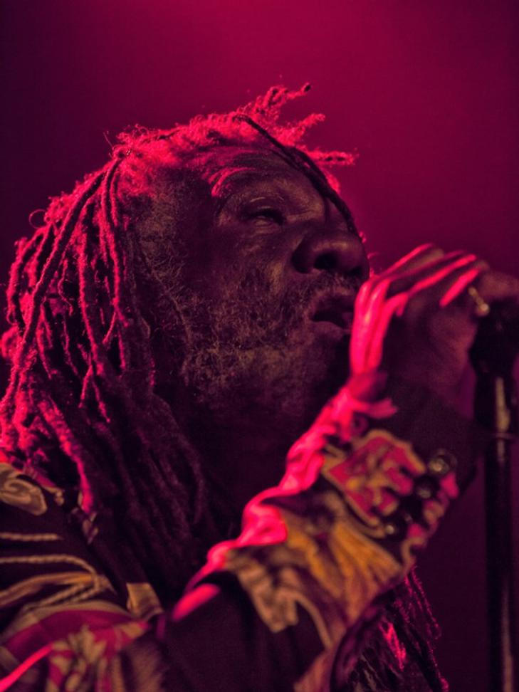 Winston McAnuff & Fixi_7