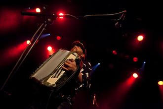 Winston McAnuff & Fixi_14