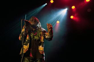 Winston McAnuff & Fixi_1
